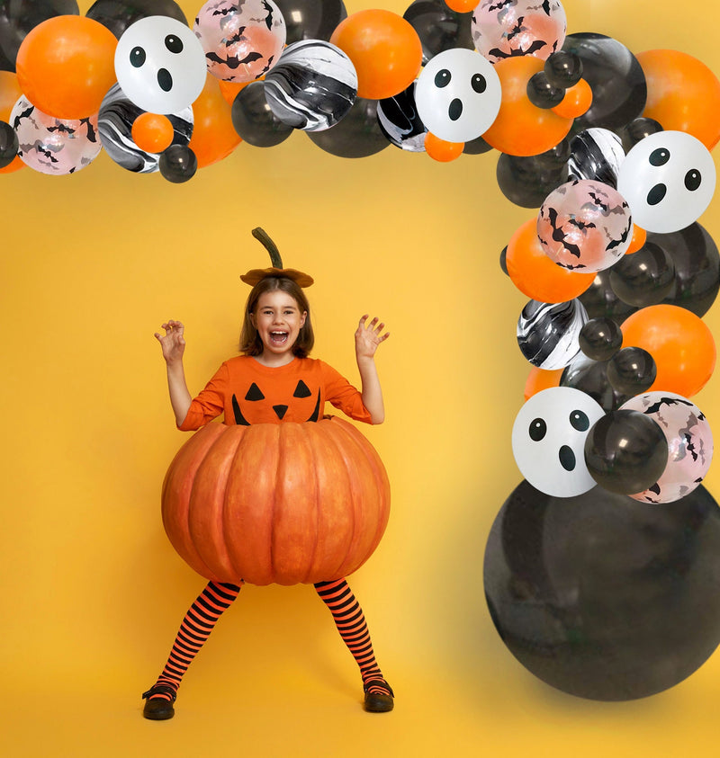 Black & Orange Halloween Balloon Arch - Balloon Garland Kit